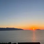 Sunset Vista Guesthouse