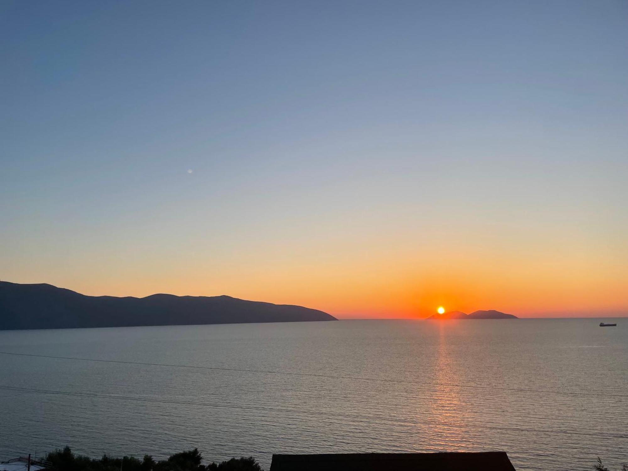 Sunset Vista Appartement *